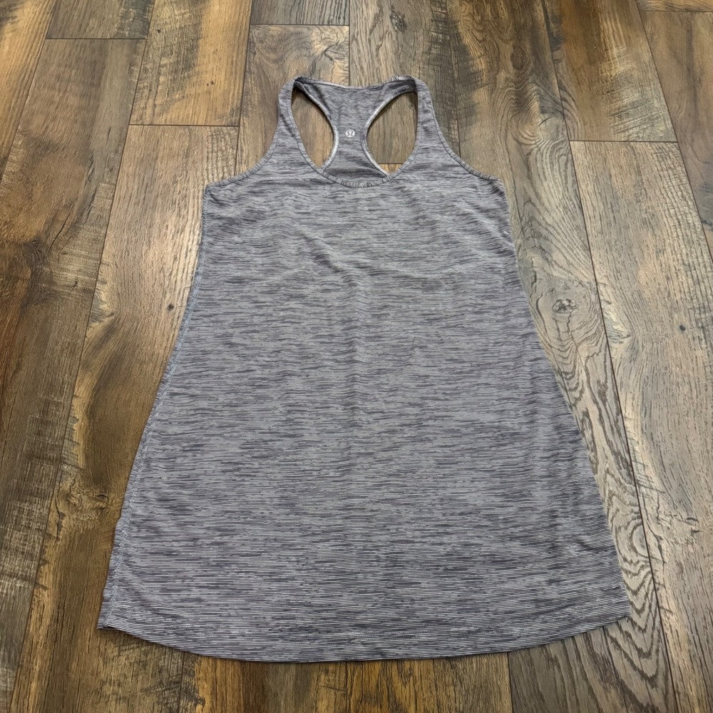 Lululemon Gray Striped Racerback Athletic Tank Dress‎ Tunic Womens M Tennis Golf